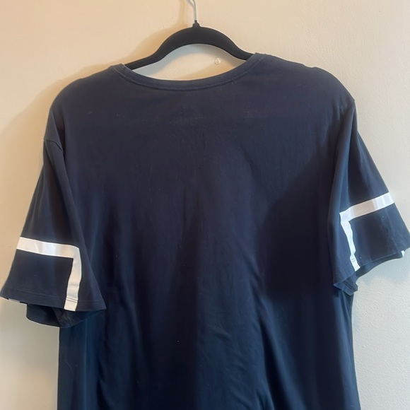 The Nike Tee by Nike Sportswear Athletic Cut Premium Finish - Picture 6 of 10